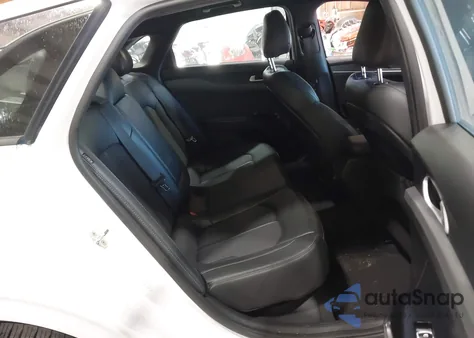 2022 Kia K5 Gt-Line z USA, uszkodzony, nr VIN 5XXG64J27NG091794